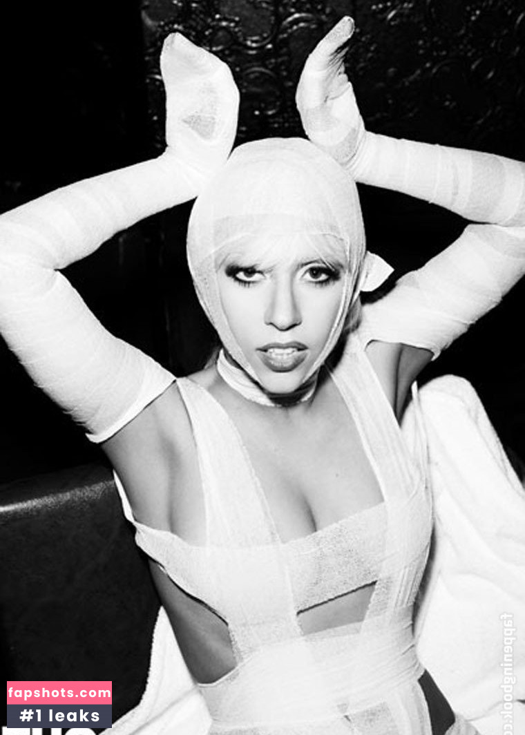 Lady Gaga Nude Leaks OnlyFans Photos #757 - LeakJerk