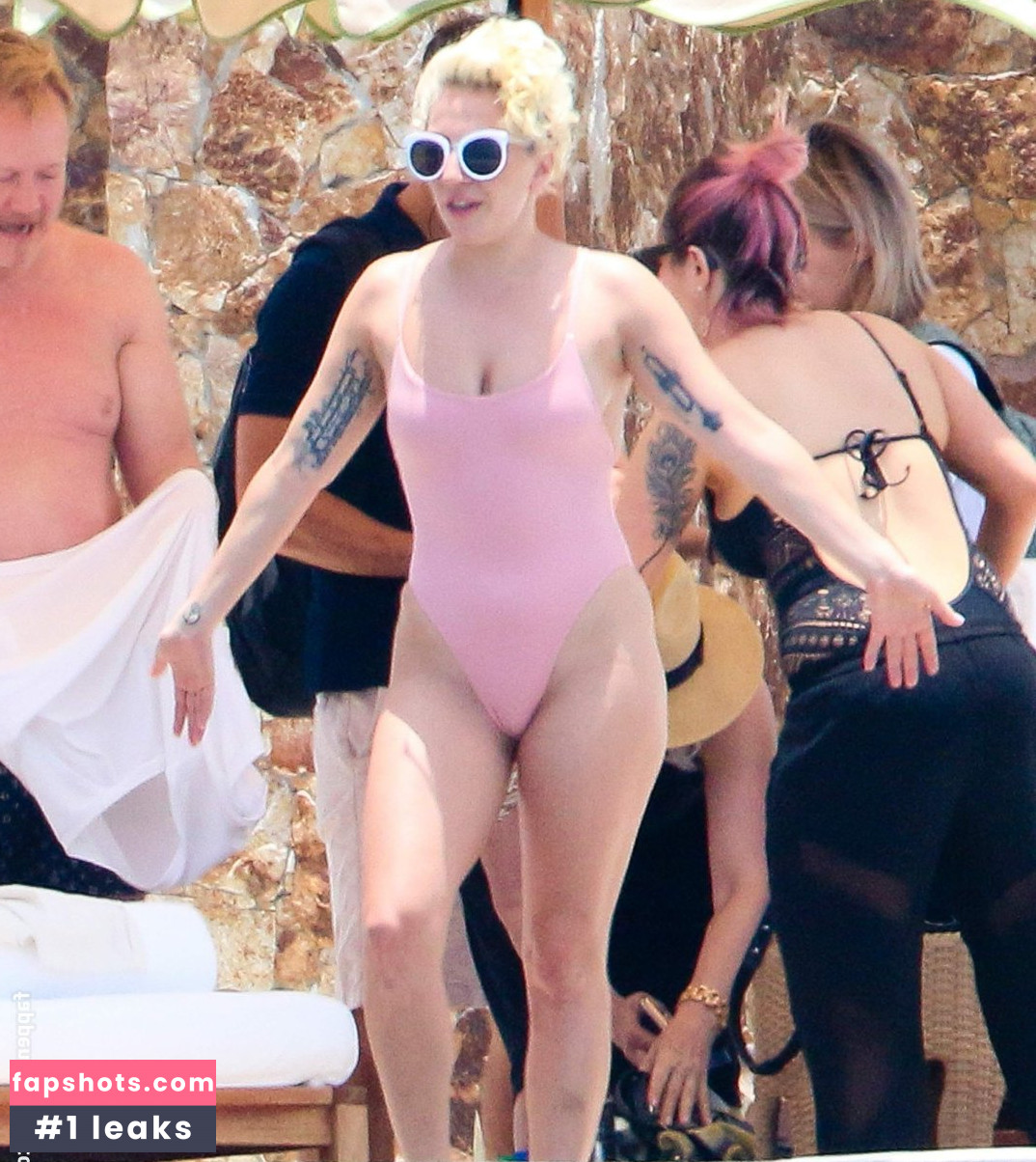 Lady Gaga Nude Leaks OnlyFans Photos #867 - LeakJerk