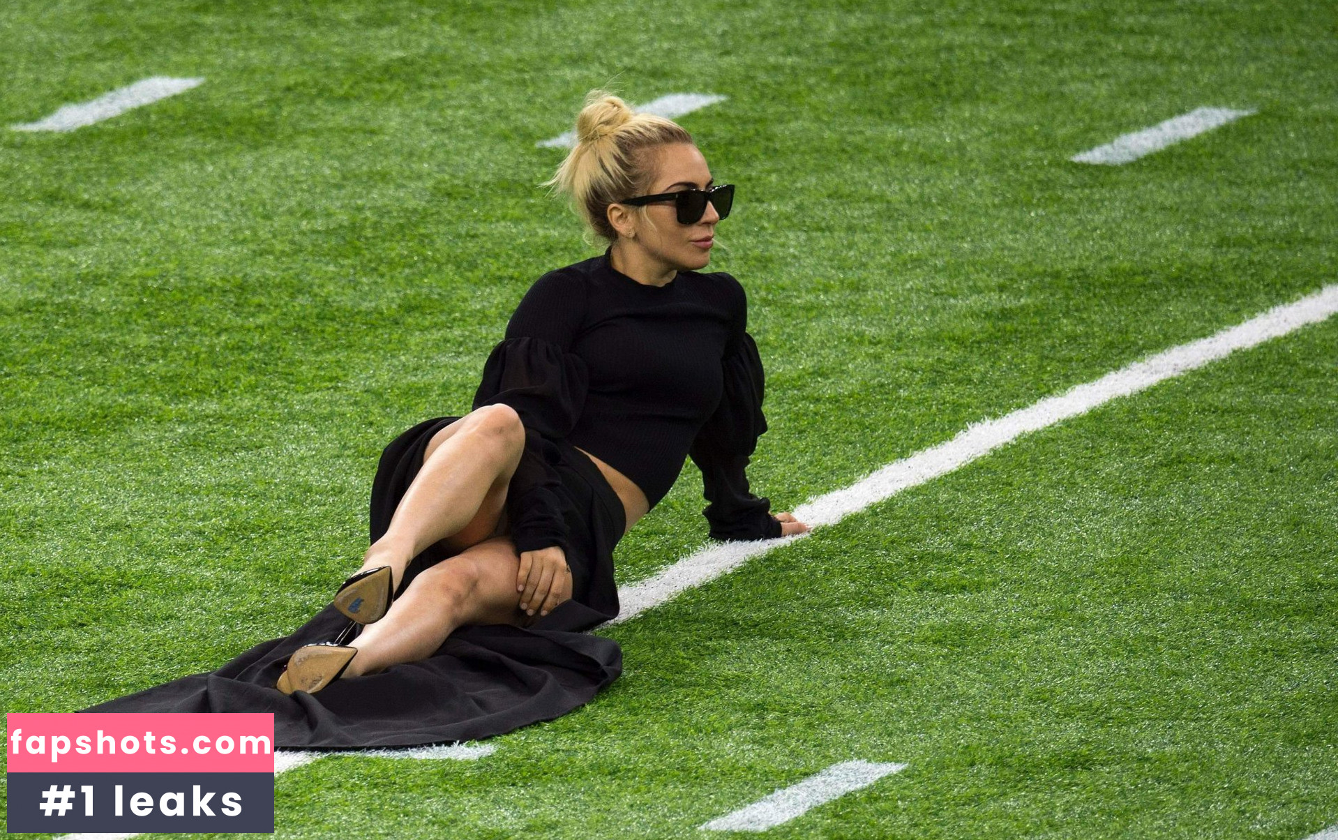 Lady Gaga Nude Leaks OnlyFans Photos #964 - LeakJerk