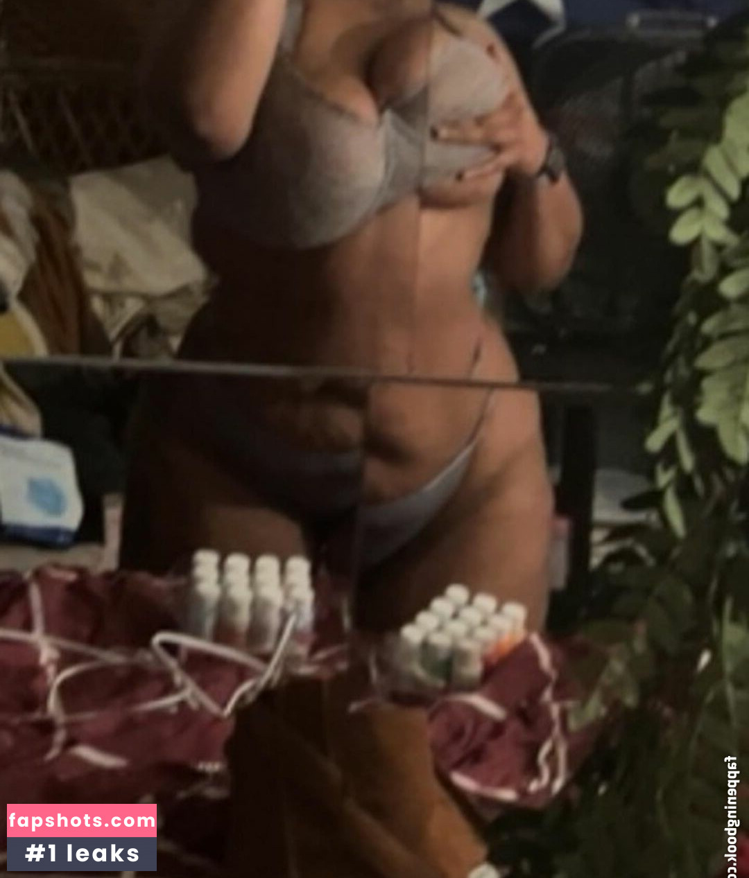 Lady M Filtración Desnuda OnlyFans Foto #2 - Fapshots