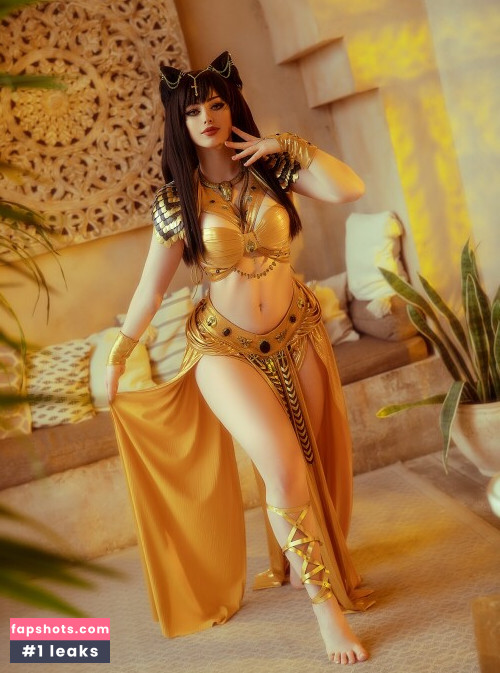 Lady Melamori gallery photo #10074