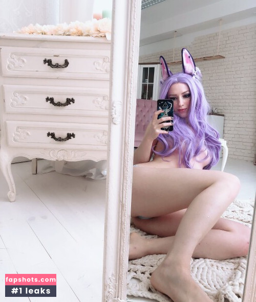 Lady Melamori gallery photo #10503