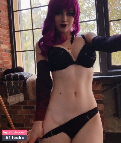 Lady Melamori gallery photo #10525