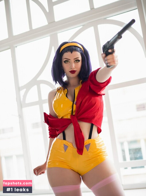 Lady Melamori gallery photo #10654