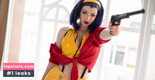 Lady Melamori gallery photo #10655