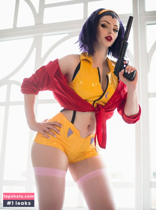 Lady Melamori gallery photo #10656