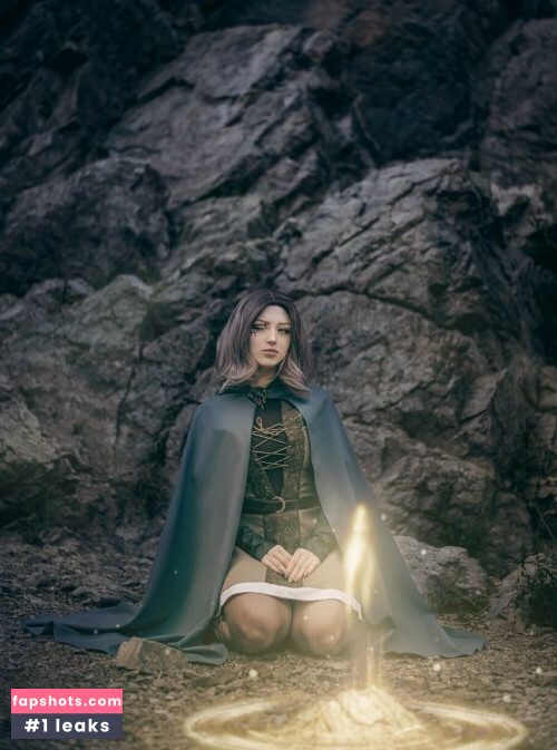 Lady Melamori gallery photo #10905