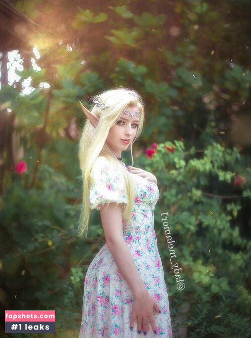 Lady Melamori gallery photo #10947