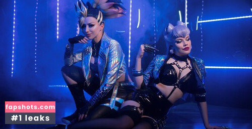 Lady Melamori gallery photo #10976