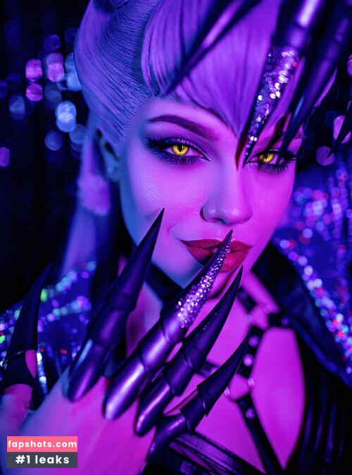 Lady Melamori gallery photo #10978