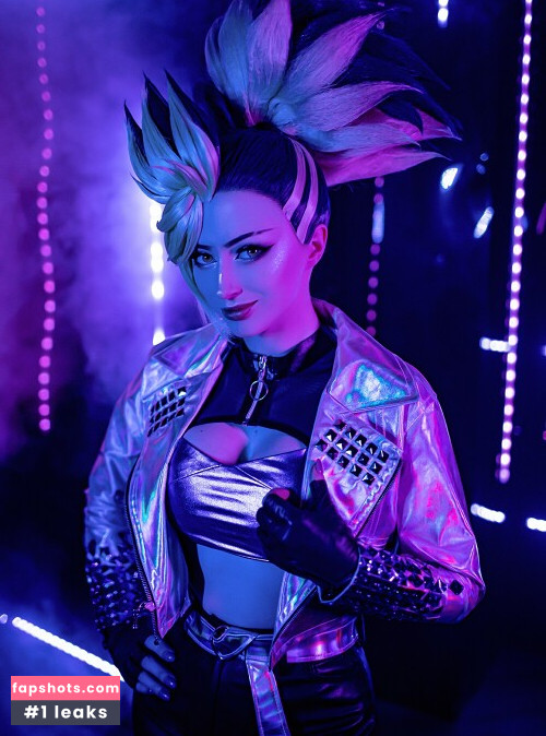 Lady Melamori gallery photo #10982