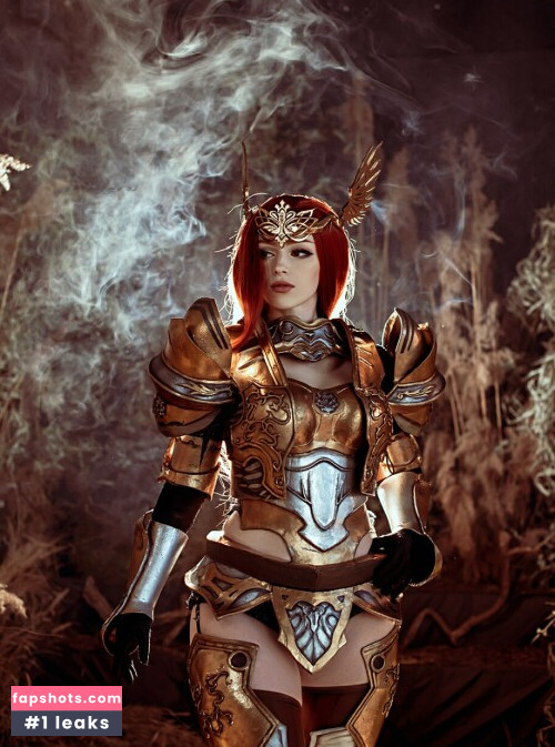 Lady Melamori gallery photo #11009