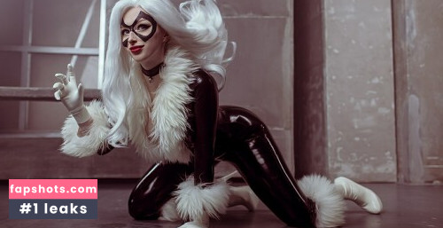 Lady Melamori gallery photo #11036