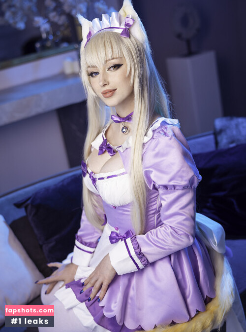 Lady Melamori gallery photo #11106