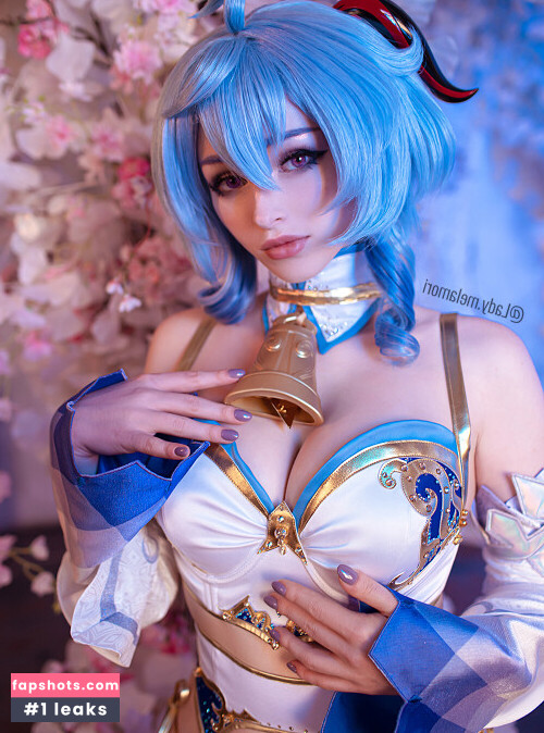 Lady Melamori gallery photo #11309