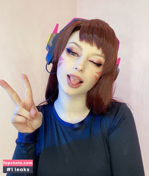 Lady Melamori gallery photo #11341