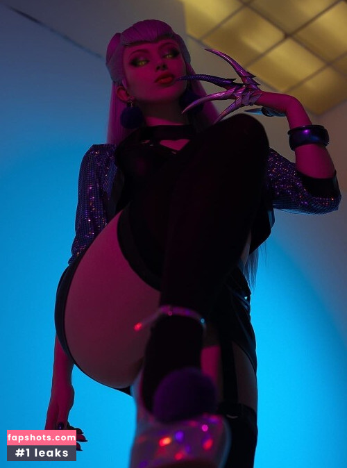 Lady Melamori gallery photo #11750