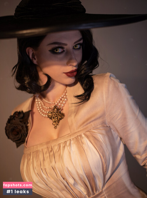 Lady Melamori gallery photo #1298