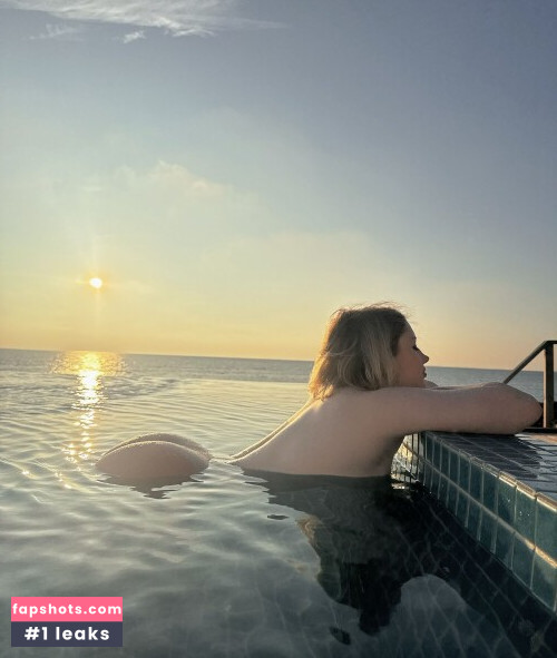 Lady Melamori gallery photo #1382