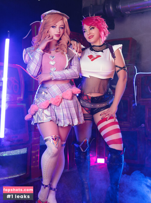 Lady Melamori gallery photo #1448