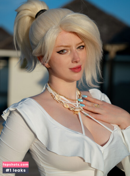 Lady Melamori gallery photo #1520