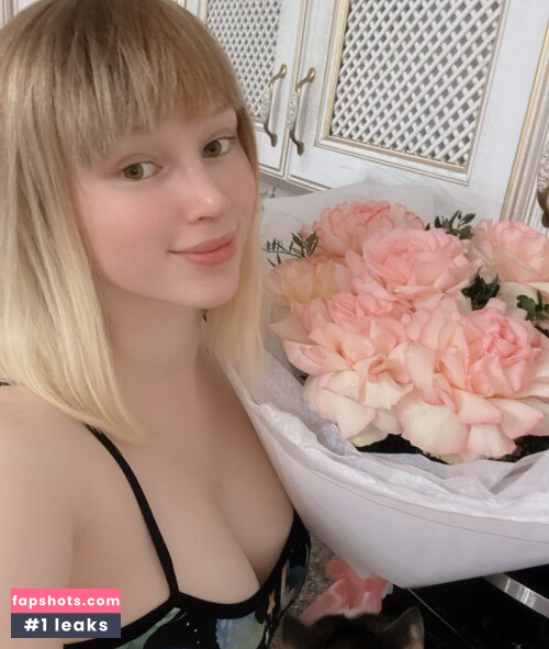 Lady Melamori gallery photo #1652