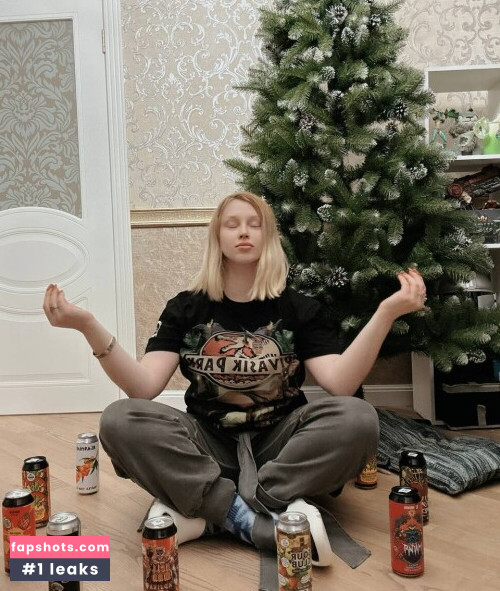 Lady Melamori gallery photo #1654