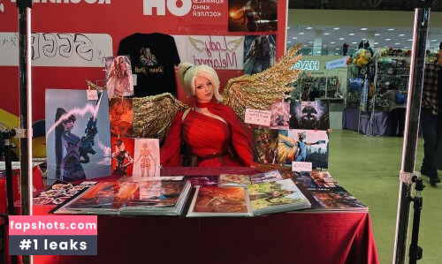 Lady Melamori gallery photo #1869