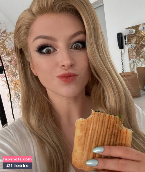 Lady Melamori gallery photo #1889