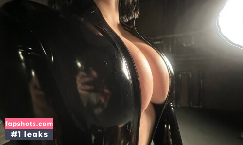 Lady Melamori gallery photo #2137