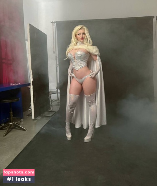 Lady Melamori gallery photo #2138