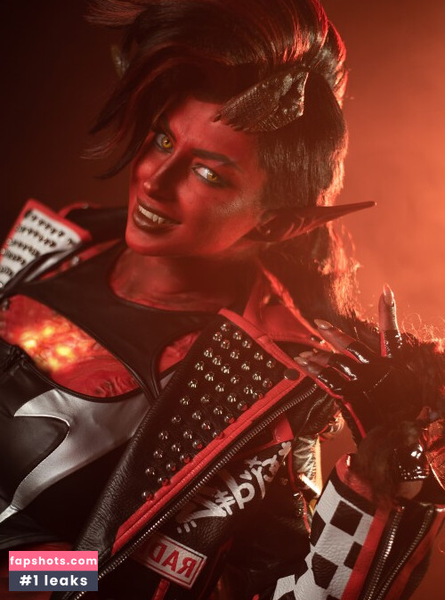 Lady Melamori gallery photo #2432