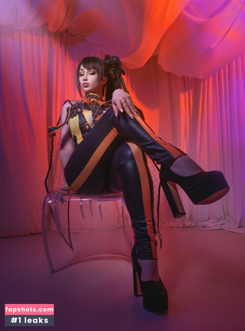 Lady Melamori gallery photo #350