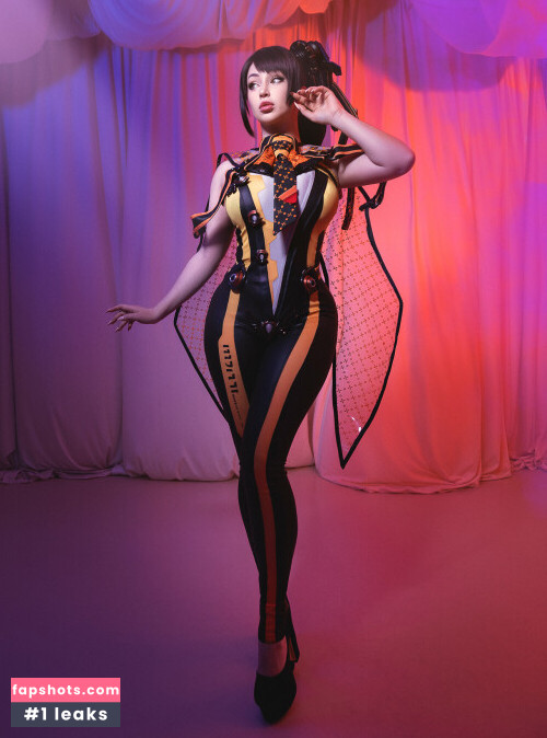 Lady Melamori gallery photo #364