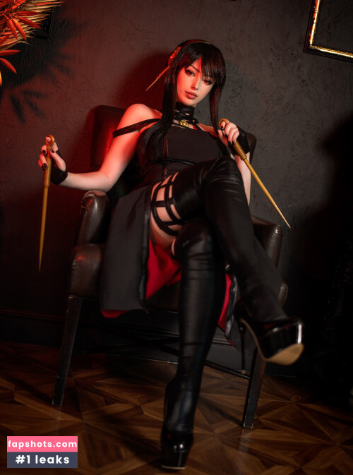 Lady Melamori gallery photo #3981
