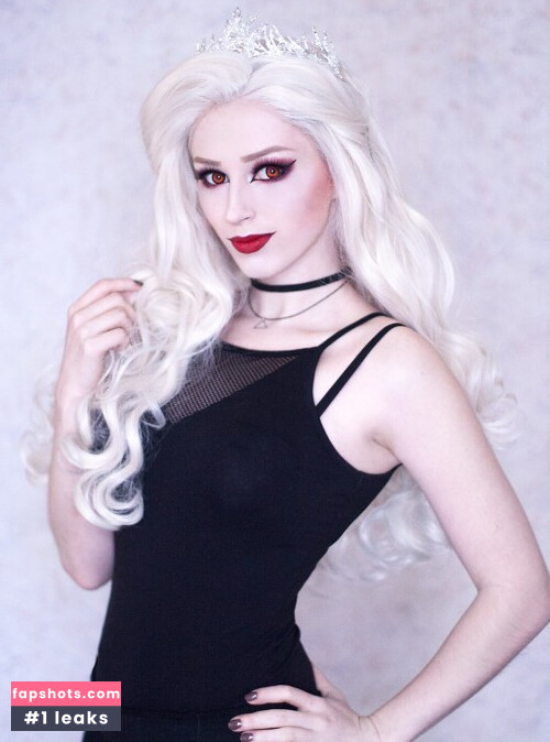 Lady Melamori gallery photo #4185