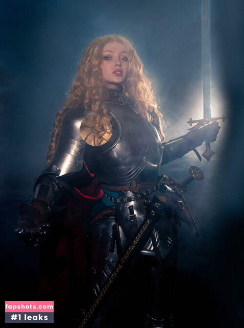 Lady Melamori gallery photo #423