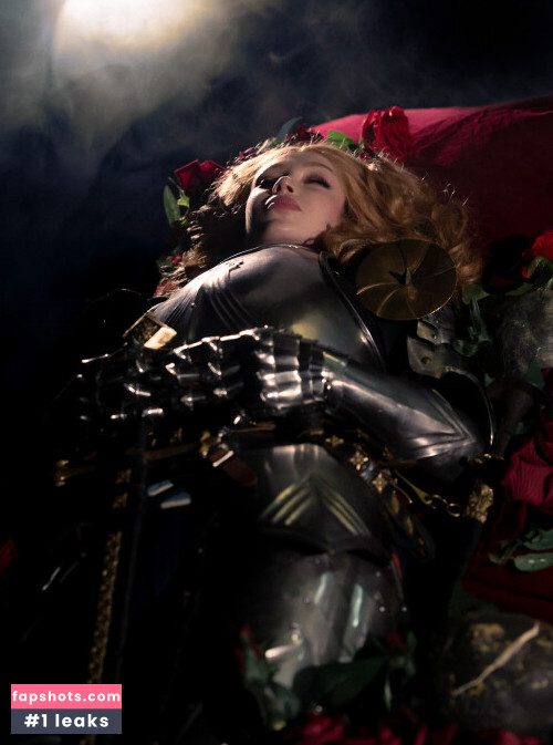 Lady Melamori gallery photo #440