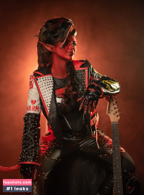 Lady Melamori gallery photo #5034