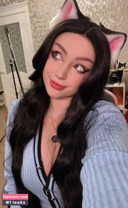 Lady Melamori gallery photo #549