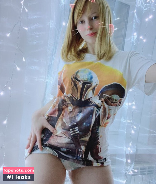 Lady Melamori gallery photo #5589