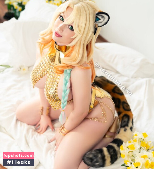 Lady Melamori gallery photo #589