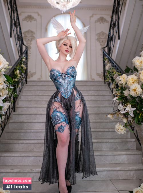 Lady Melamori gallery photo #5890