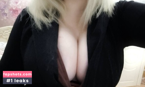 Lady Melamori gallery photo #600