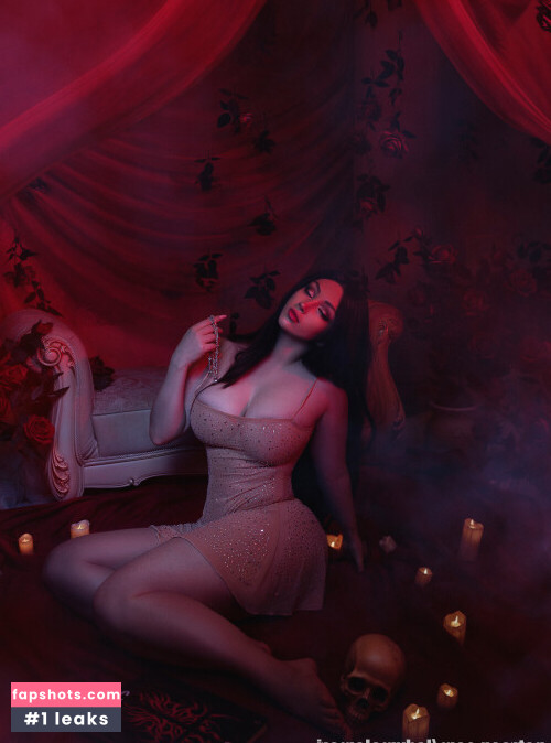 Lady Melamori gallery photo #619