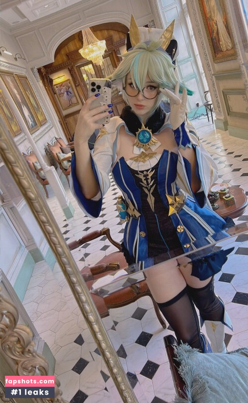 Lady Melamori gallery photo #6297