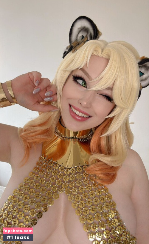 Lady Melamori gallery photo #719