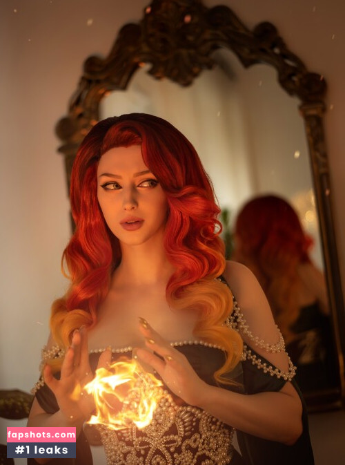 Lady Melamori gallery photo #7939
