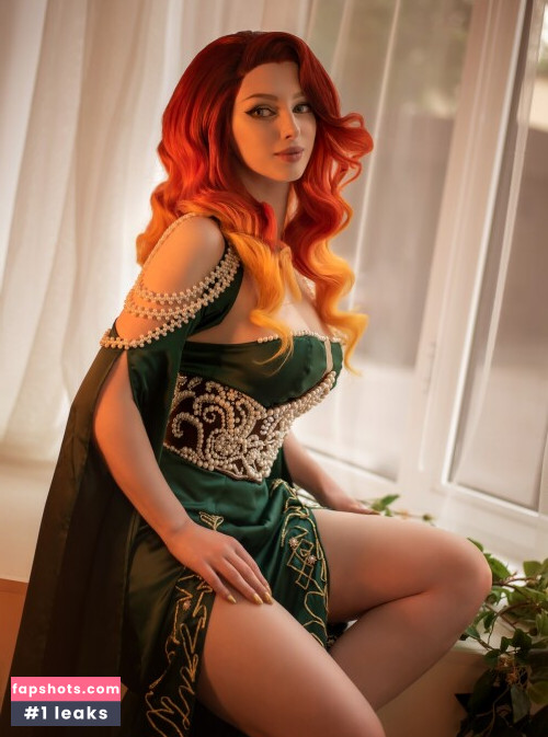 Lady Melamori gallery photo #7942