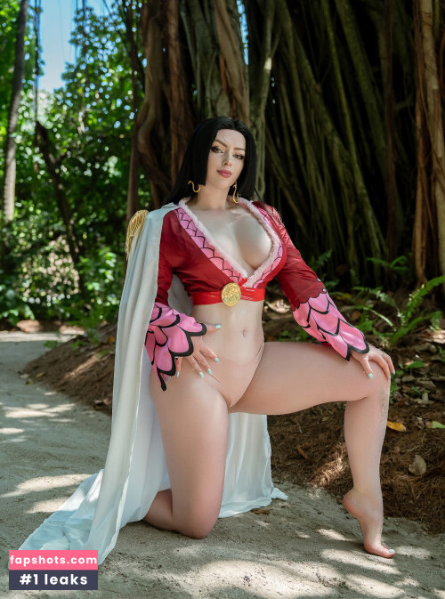 Lady Melamori gallery photo #811